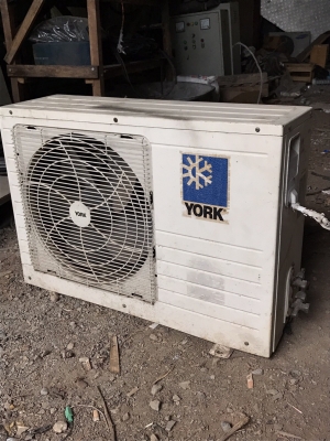 คอมแอร์