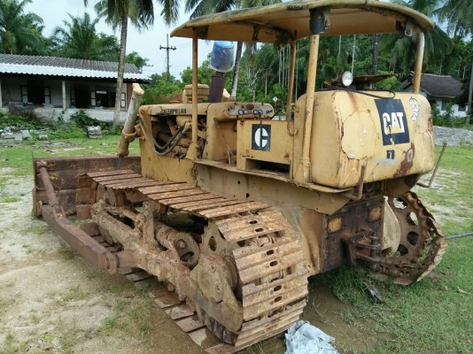 รถ แท็กเตอร์ CAT / D4. สนใจติดต่อ 081 - 6079515 รถ แท็กเตอร์ CAT / D4. สนใจติดต่อ 081 - 6079515