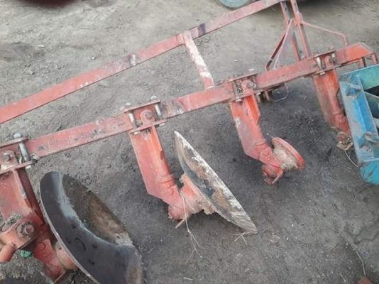 ขายผาน4บุกเบิกยี่ห้อLCSใบ22สภาพเก่าเก็บขายกันราคาใบ18000