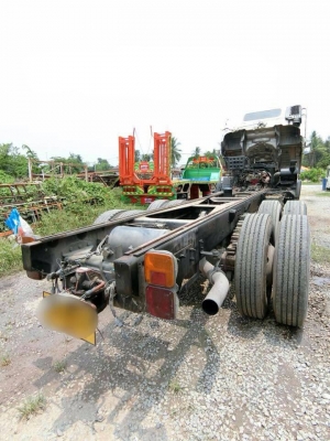หัวคัสซี Hino mega เครื่อง 320 แรง ปี 51 สวยสดพร้อมใช้งาน