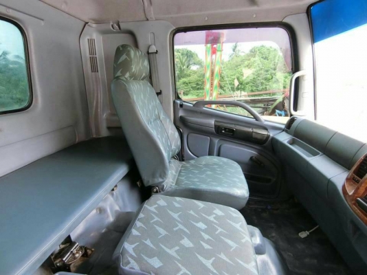 หัวคัสซี Hino mega เครื่อง 320 แรง ปี 51 สวยสดพร้อมใช้งาน