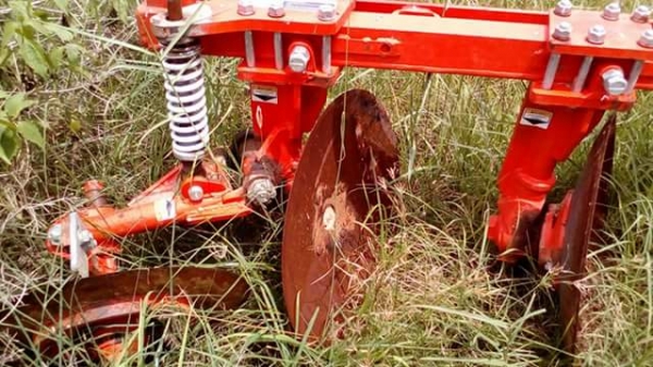 ผาลสี่ตราช้าง224E ผาลสี่ตราช้าง224E