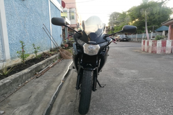Cbr 150i 2013 รถบ้านแท้ มือเดียว รูดบัตรได้