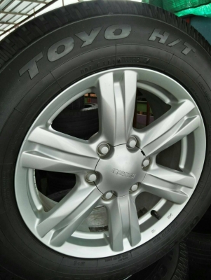 225/65R17 TOYO H/T OPEN COUNTRY  ใหม่ๆ สวย นิ่ม ดอกหนา ชุด 4 ล้อ tel. 081-427-3941