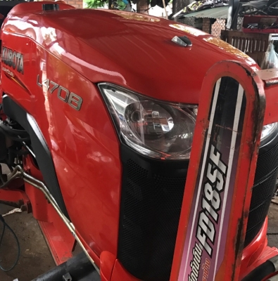 รถไถL4708. อุปกรณ์3 ชิ้น. ครบพร้อมทำงาน