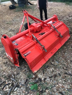 รถไถL4708. อุปกรณ์3 ชิ้น. ครบพร้อมทำงาน