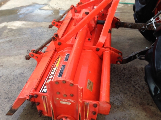 โลตารี 163 ตราช้าง ราคา 35000  บาท  ของอยุ่ศรีสะเกษ วันทูคอล 098 668-3479 dtac 094 283-9369 สิทธิ์ คับ