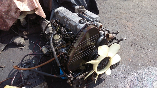 ขายเครื่องยนต์ดีเซลเทอร์โบ Nissan Ld20II ขายเครื่องยนต์ดีเซลเทอร์โบ Nissan Ld20II