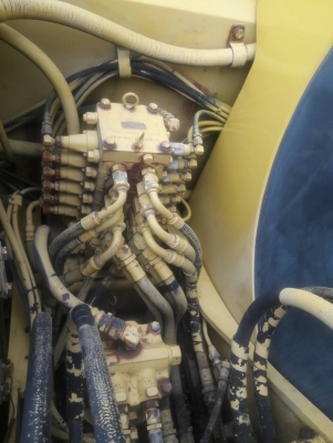 ขายKOMATSU PC60-7 เก่าญี่ปุ่น มาใหม่ สภาพสวย มีลายแย๊ก มีผานหน้า แทร็คเหล็กหุ้มยาง 5,XXX ชั่วโมง ลองระบบกันได้ทุกวัน โทร 089-3818694 ดวงนภา ขายKOMATSU PC60-7 เก่าญี่ปุ่น มาใหม่ สภาพสวย มีลายแย๊ก มีผานหน้า แทร็คเหล็กหุ้มยาง 5,XXX ชั่วโมง ลองระบบกันได้ทุกวัน โทร 089-3818694 ดวงนภา