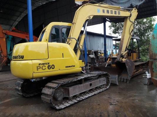 ขายKOMATSU PC60-7 เก่าญี่ปุ่น มาใหม่ สภาพสวย มีลายแย๊ก มีผานหน้า แทร็คเหล็กหุ้มยาง 5,XXX ชั่วโมง ลองระบบกันได้ทุกวัน โทร 089-3818694 ดวงนภา ขายKOMATSU PC60-7 เก่าญี่ปุ่น มาใหม่ สภาพสวย มีลายแย๊ก มีผานหน้า แทร็คเหล็กหุ้มยาง 5,XXX ชั่วโมง ลองระบบกันได้ทุกวัน โทร 089-3818694 ดวงนภา
