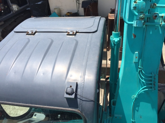 ขายค่ะ..KOBELCO SK135SR-1ES  YY04  ปี  2004  เก่าญี่ปุ่นแท้   4,XXX   ชั่วโมง  สภาพสวย  ลองระบบกันได้ทุกวัน  โทร  089-3818694  ดวงนภา