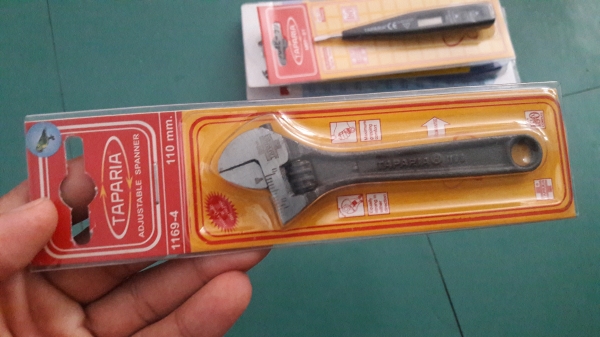 ขายประแจเลื่อนTAPARIA Made in India.4นิ้วใหม่เก่าเก็บ ขายประแจเลื่อนTAPARIA Made in India.4นิ้วใหม่เก่าเก็บ