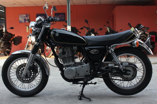 <เอิร์ท พิดโลก>sr400 สรรพสามิตแท้ ปี05 กุญแจชิฟ 2ดอก <เอิร์ท พิดโลก>sr400 สรรพสามิตแท้ ปี05 กุญแจชิฟ 2ดอก