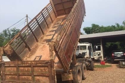 ขาย 455,000 HINO FM176 สองเพลา เครื่อง HO7D.195แรงสโลว์กลาง ช่วงล่าง 240 ดั้ม หัวบาง ยางดี คัดซีสวย. ขาย 455,000 HINO FM176 สองเพลา เครื่อง HO7D.195แรงสโลว์กลาง ช่วงล่าง 240 ดั้ม หัวบาง ยางดี คัดซีสวย.