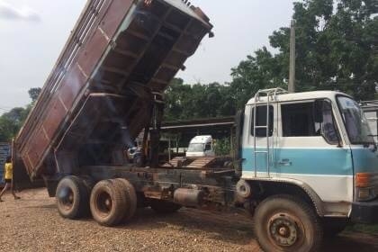 ขาย 455,000 HINO FM176 สองเพลา เครื่อง HO7D.195แรงสโลว์กลาง ช่วงล่าง 240 ดั้ม หัวบาง ยางดี คัดซีสวย. ขาย 455,000 HINO FM176 สองเพลา เครื่อง HO7D.195แรงสโลว์กลาง ช่วงล่าง 240 ดั้ม หัวบาง ยางดี คัดซีสวย.