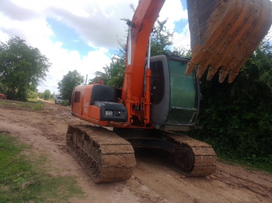 ขายรถแบคโฮ110 HITCHI XZ-1 สภาพเดิมๆ