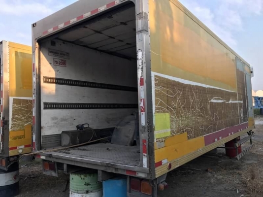 "160,000"ขายตู้เย็นพร้อมลิฟท้ายขายตู้ล่ะ