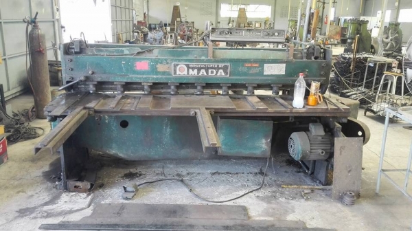 ** SOLD ** ตะไกรซอยเดินเฟืองญี่ปุ่น AMADA P-24 หน้ากว้าง 2000 mm ตัดหนา Max 4 mm 380V พร้อมใช้