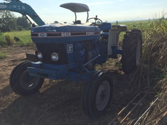 ขายรถไถพร้อมใช้งาน FORD