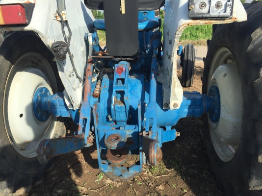 ขายรถไถพร้อมใช้งาน FORD