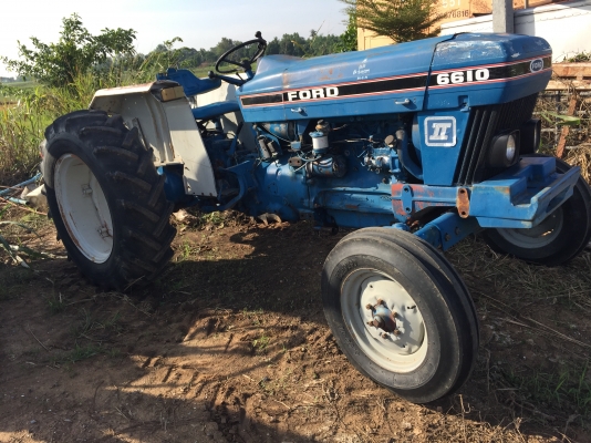 ขายรถไถพร้อมใช้งาน FORD