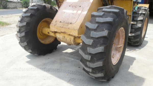 รถตัก Komatsu WA100-1 SN 3x,xxx เก่าญี่ปุ่นแท้ เพิ่งนำเข้ามา ไม่ผ่านการใช้งานในไทย