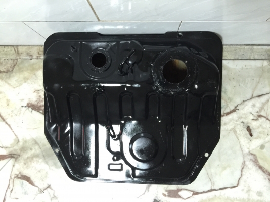 ขายถังน้ำมันรถ DAIHATSU รุ่น MIRA L80 บ้านเราสภาพดีไม่ผุ ขายถังน้ำมันรถ DAIHATSU รุ่น MIRA L80 บ้านเราสภาพดีไม่ผุ