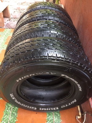 ยาง nitto 235/75/15 japan สวยๆ