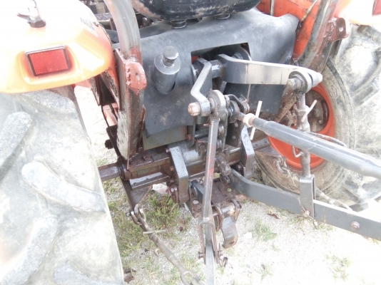 ขายคูโบต้าKRT140พัส พร้อมใช้ เล่มพร้อม อุปกรณ์ดีนหน้าผานสาม ล่อเหล็ก