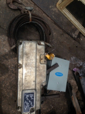 ขาย !! รอกหางปลาสลิง.ขนาด1.8ตัน มีสลิงให้ครบชุด