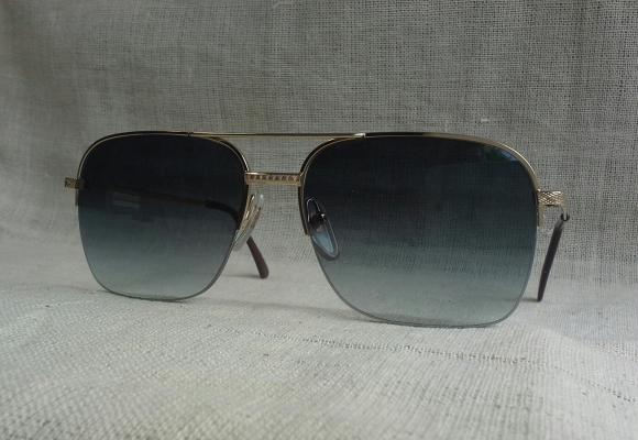 แว่นตาวินเทจคุณภาพสายพันธุ์สแกนดิเนเวียน ยุค &#039;80s  Vintage PRESTIGE Arch of Triumph handmade in Sweden  บิ๊กไซซ์!