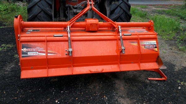 ขายโลตารี 2.20  ตราช้าง  สภาพ 80 \% พร้อมใช้   ราคา 55000  บาท งดต่อ ลองคับ  พร้อมใช้  สอบถาม วันทูคอล 098 668-3479 dtac 094 283-9369 สิทธิ์ คับ