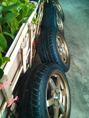 แม็กขอบ 15 พร้อมยาง 195 50 R15