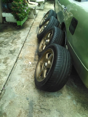 แม็กขอบ 15 พร้อมยาง 195 50 R15