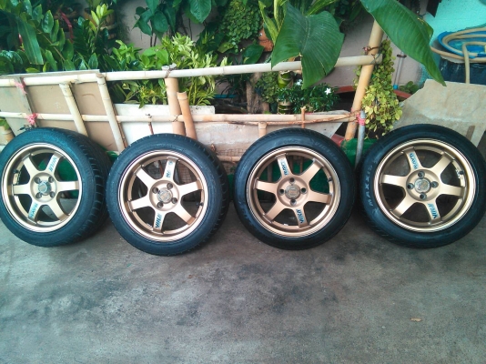 แม็กขอบ 15 พร้อมยาง 195 50 R15