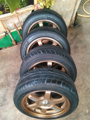 แม็กขอบ 15 พร้อมยาง 195 50 R15