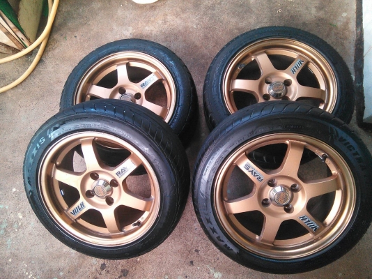 แม็กขอบ 15 พร้อมยาง 195 50 R15