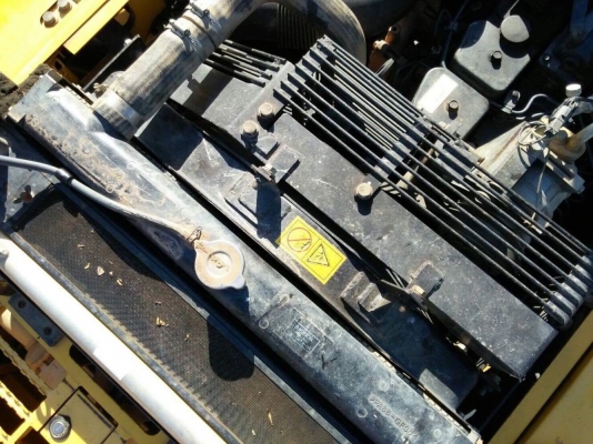ขาย 2,150,000 KOMATSU pc 200-8 ทำงาน 7,000 ชม.รถสวยเหมือนใหม่ เครื่องดี ปั้มแรง ไฟฟ้าครบ เอวแน่น ช่วงล่างเต็ม เอกสารแจ้งจำหน่าย รถอยู่ นครปฐม 090-772-3710 090-772-3708