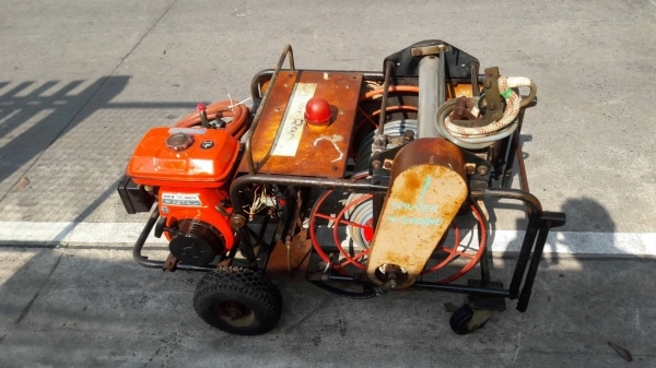 เครื่องฉีดพ่นยา คูโบต้า 4 แรง มีโรลม้วนสายไฟฟ้า ราคา 12,000