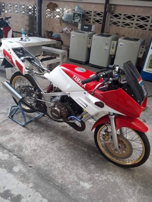 YAMAHA VR150