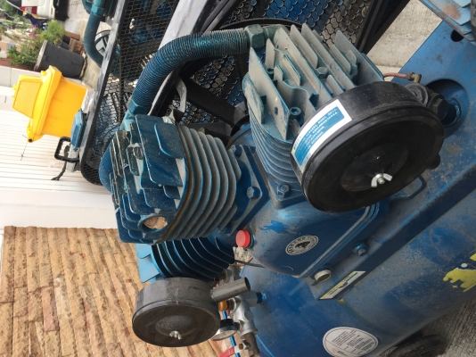 ขายครับ ปั๊มลมใซด์ใหญ่ ขนาด 5แรง/10แรง มือ2สภาพนางฟ้ามาจุติ ขายครับ ปั๊มลมใซด์ใหญ่ ขนาด 5แรง/10แรง มือ2สภาพนางฟ้ามาจุติ