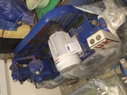 ขายครับ ปั๊มลมใซด์ใหญ่ ขนาด 5แรง/10แรง มือ2สภาพนางฟ้ามาจุติ ขายครับ ปั๊มลมใซด์ใหญ่ ขนาด 5แรง/10แรง มือ2สภาพนางฟ้ามาจุติ