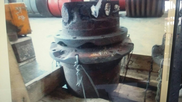 ขายมอเตอร์ตัวเดินรถขุด IHI ,KUBOTA,MITSUBISHI  ได้ครึ่งท่อน ด้านบล็อกนิ้ว นำไปใช้เป็นอะไหล่ได้ ขาย9,000 บาท  ติดต่อ 089-2619445