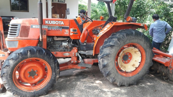 รถไถ M 5000 อุปกร3 ชิ้น พร้อมใช้งาน ปี 52 ราคา 255000 บาท ( ดูรถก่อนต่อคับ ) ดูรถได้ที จ. ศรีสะเกษ ติดต่อทีเบอร์ 098 668-3479 -094 283-9369 คุณ สิทธิ์คับ รถไถ M 5000 อุปกร3 ชิ้น พร้อมใช้งาน ปี 52 ราคา 255000 บาท ( ดูรถก่อนต่อคับ ) ดูรถได้ที จ. ศรีสะเกษ ติดต่อทีเบอร์ 098 668-3479 -094 283-9369 คุณ สิทธิ์คับ