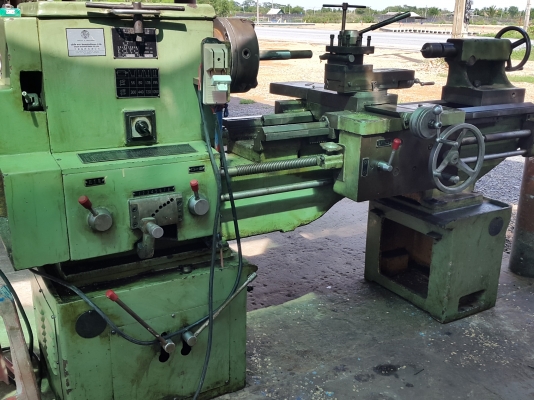 เครื่องกลึง 6 ฟุต 2 เพลา อุปกรณ์พร้อมใช้งาน ด่วนๆๆๆ 65,000