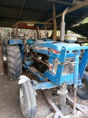 ขาย 200,000 รถ ไถ FROD 6610เครื่อง T6 สภาพรถจอดต้องเช็ดระบบ สภาพเครื่องติด เอกสารชื่อขาย   รถอยู่ จ.อุบลราชธานี  โทร&amp;ไอดีไลน์  0610710295