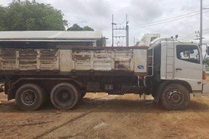 ขาย 1,525,000 บาท รถพ่วงดั้มแม่-ลูก HINO MEGA 260 จดทะเบียนปี 49 เครื่องเดิม JO8C 260 แรงม้า เกียร์เ