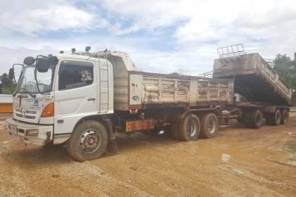 ขาย 1,525,000 บาท รถพ่วงดั้มแม่-ลูก HINO MEGA 260 จดทะเบียนปี 49 เครื่องเดิม JO8C 260 แรงม้า เกียร์เ