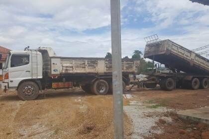 ขาย 1,525,000 บาท รถพ่วงดั้มแม่-ลูก HINO MEGA 260 จดทะเบียนปี 49 เครื่องเดิม JO8C 260 แรงม้า เกียร์เ ขาย 1,525,000 บาท รถพ่วงดั้มแม่-ลูก HINO MEGA 260 จดทะเบียนปี 49 เครื่องเดิม JO8C 260 แรงม้า เกียร์เ