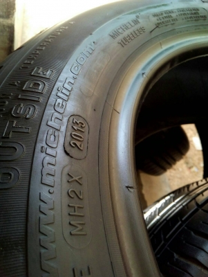 175/65R15  MICHELIN ENERGY XM-1 ชุด 4 เส้น สวย หนา ไม่มีปะ  tel. 081-427-3941